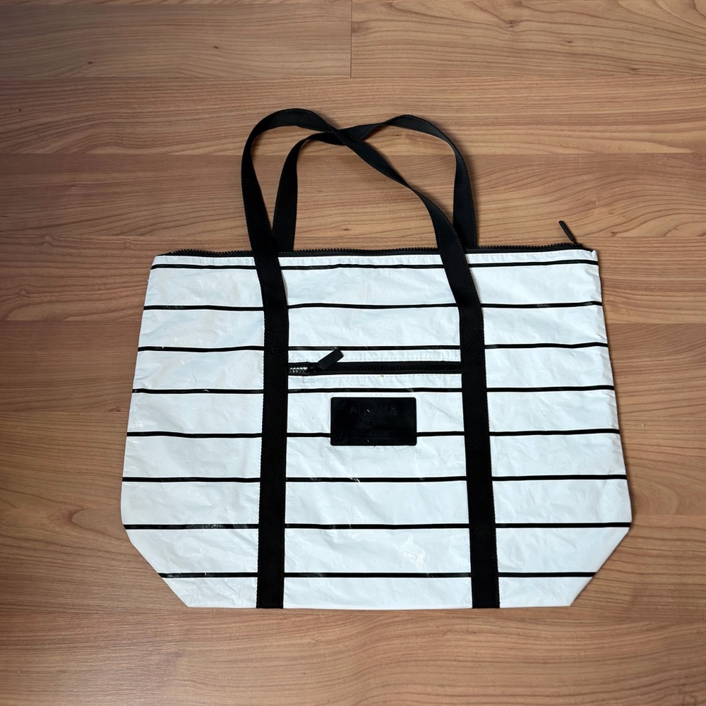ALOHA Collection Black and White Tote Bag